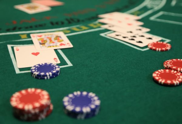 Learn to Count Cards in Blackjack in Fifteen Minutes
