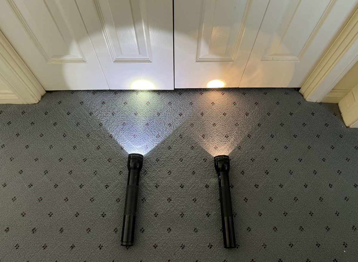 Maglite with replacement LED bulb vs. Maglite with stock incandescent bulb